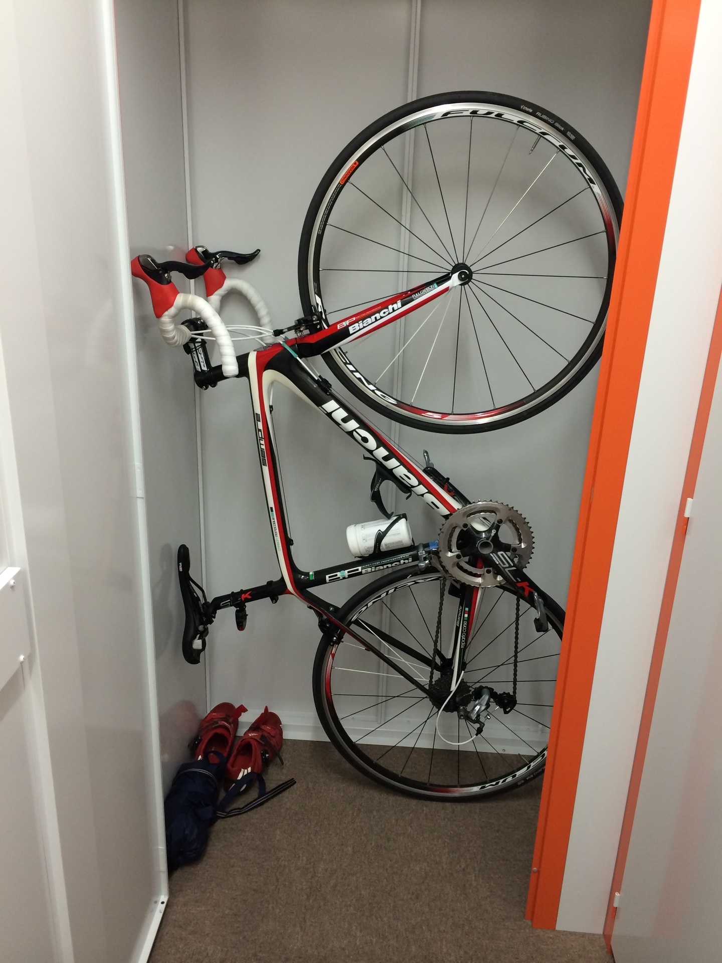自転車の屋内保管について考える。。。 - くるっと、ロードバイク